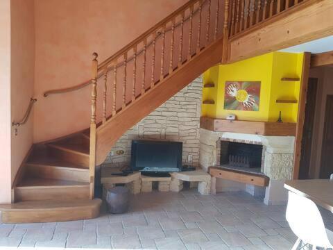 Agreable Maison 4 Etoiles Au Calme Portes les Valence Bagian luar foto