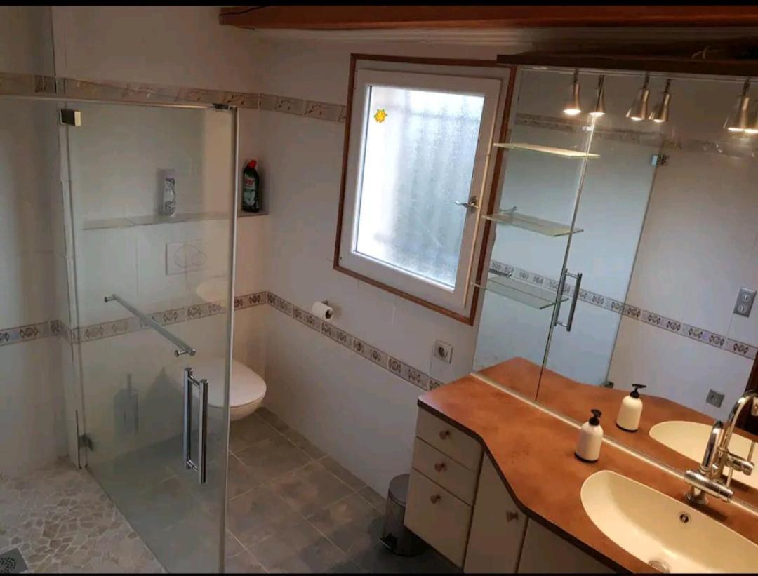 Agreable Maison 4 Etoiles Au Calme Portes les Valence Bagian luar foto